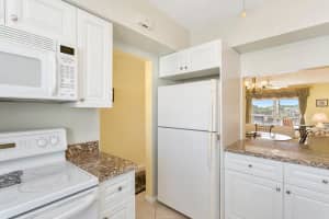 330 N Federal Hwy, Deerfield Beach, FL 33441, Sold 12/04/17