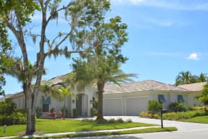 1202 Isla Verde Square, Vero Beach, FL 32963, Sold 04/25/18