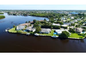 126 SW Cabana Point Cir, Stuart, FL 34994, Sold 11/09/17