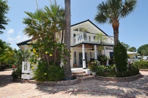 9090 SE Yacht Club Cir, Hobe Sound, FL 33455, Sold 10/20/17