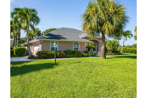 MLS# R10359467, Vero Beach, Florida 32963