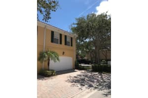 4 Laurel Oaks Cir, Jupiter, FL 33469, Sold 10/23/17