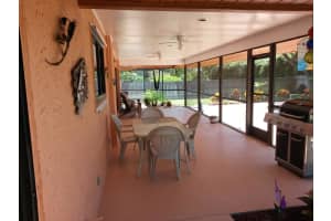 8182 SE Cumberland Cir, Hobe Sound, FL 33455, Sold 10/31/17