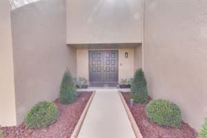 2412 SW 23rd Cranbrook Dr, Boynton Beach, FL 33436, Sold 12/01/17