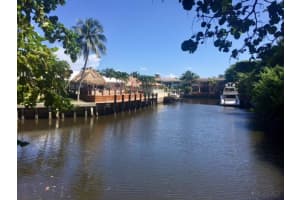 700 NE Orchid Bay Dr, Boca Raton, FL 33487, Sold 02/27/18