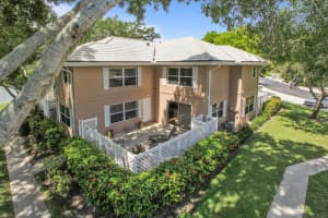 1934 Hartford Ct #22b, West Palm Beach, FL 33409, Sold 10/13/17