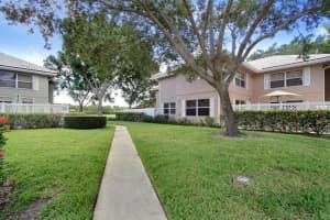 1934 Hartford Ct #22b, West Palm Beach, FL 33409, Sold 10/13/17