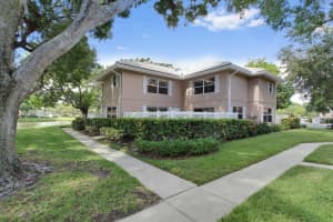 1934 Hartford Ct #22b, West Palm Beach, FL 33409, Sold 10/13/17