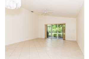 5688 Royal Club Dr, Boynton Beach, FL 33437, Sold 11/17/17