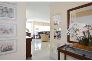 1200 S Ocean Blvd #3d, Boca Raton, FL 33432, Sold 12/07/17