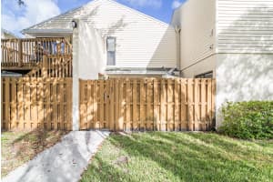 637 Executive Center Dr N107, West Palm Beach, FL 33401, Sold 05/02/18