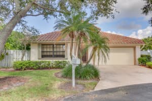 227 Citrus Trail, Boynton Beach, FL 33436, Sold 11/03/17