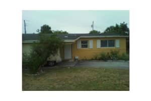 557 Casper Ave, West Palm Beach, FL 33413, Sold 04/19/18