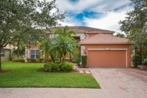 2124 SW Panther Trce, Stuart, FL 34997, Sold 10/17/17