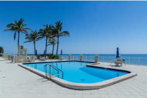 3475 S Ocean Blvd, South Palm Beach, FL 33480, Sold 09/29/17