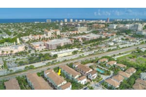 58 NW Hawthorne Pl, Boca Raton, FL 33432, Sold 10/23/17