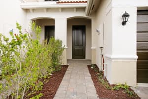 350 SE 1st Dr, Deerfield Beach, FL 33441, Sold 12/28/17