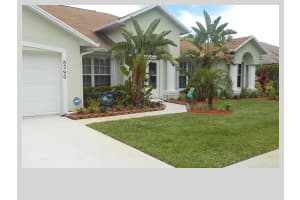8290 Spicebush Terrace, Port St. Lucie, FL 34952, Sold 09/18/17