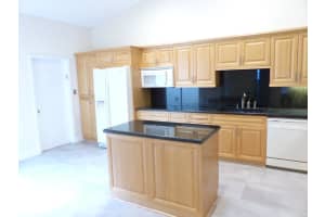 23265 Boca Club Colony Cir, Boca Raton, FL 33433, Sold 11/17/17