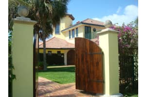 99 NE Spanish Trail, Boca Raton, FL 33432, Sold 07/18/18