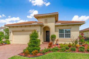 8072 SW Marin Dr, Stuart, FL 34997, Sold 11/13/17