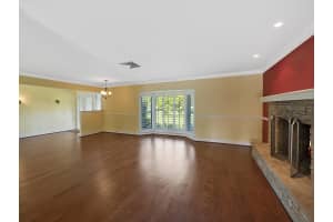 8558 Damascus Dr, Palm Beach Gardens, FL 33418, Sold 10/03/17