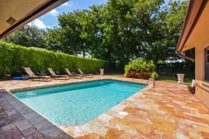 2524 NW 38th St, Boca Raton, FL 33434, Sold 07/06/18