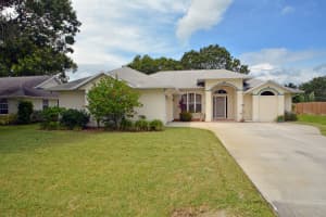 763 24th Square, Vero Beach, FL 32962, Sold 10/06/17