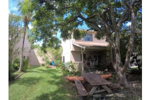 5128 S University Dr, Davie, FL 33328, Sold 11/30/17