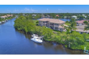 18960 SE Reach Island Ln, Jupiter, FL 33458, Sold 12/08/17