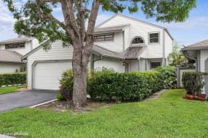 2462 Bedford Mews Dr, Wellington, FL 33414, Sold 10/31/17