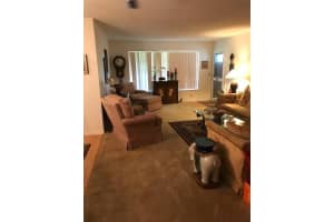1083 N Oakridge Cir, Lantana, FL 33462, Sold 12/01/17