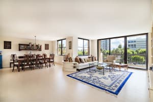 2003 N Ocean Blvd, Boca Raton, FL 33431, Sold 12/13/17