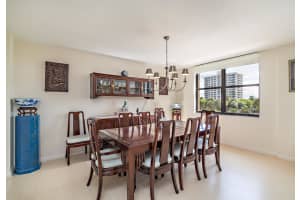 2003 N Ocean Blvd, Boca Raton, FL 33431, Sold 12/13/17