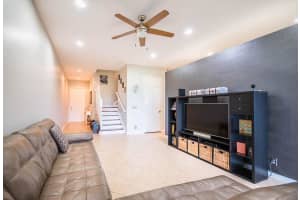 29 Beechdale Ln, Boynton Beach, FL 33426, Sold 11/02/17