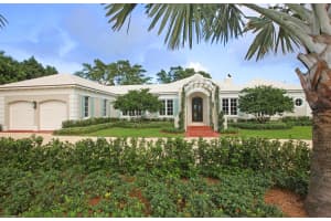 2 Country Club Cir, Boynton Beach, FL 33436, Sold 02/14/18