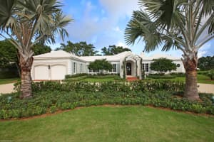 2 Country Club Cir, Boynton Beach, FL 33436, Sold 02/14/18