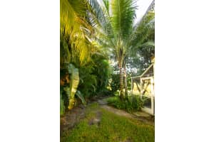 1611 Yarmouth Ave, Wellington, FL 33414, Sold 10/31/17