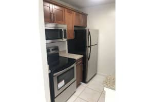 1500 N Congress Ave APT B28, West Palm Beach, FL 33401, Sold 10/16/17