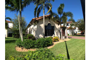 6477 Vireo Ct, Lake Worth, FL 33463, Sold 11/17/17