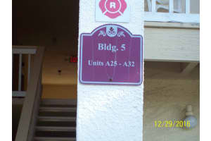 1500 N Congress Ave APT A26, West Palm Beach, FL 33401, Sold 10/19/17