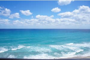 5420 N Ocean Dr # 101, Riviera Beach, FL 33404, Sold 10/20/17