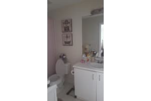 MLS# R10365821, West Palm Beach, Florida 33406