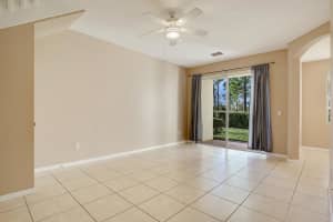 1404 Seminole Palms Dr, Lake Worth, FL 33463, Sold 10/30/17