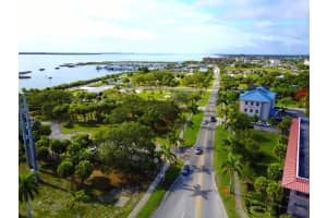 701 N Indian River Dr, Fort Pierce, FL 34950, Sold 02/12/18