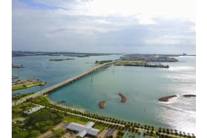 701 N Indian River Dr, Fort Pierce, FL 34950, Sold 02/12/18