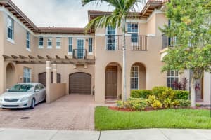 6896 Julia Gardens Dr, Coconut Creek, FL 33073, Sold 11/20/17