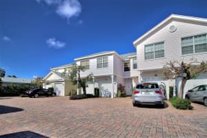 602 S Federal Hwy, Lake Worth, FL 33460, Sold 03/20/18