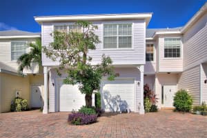 602 S Federal Hwy, Lake Worth, FL 33460, Sold 03/20/18