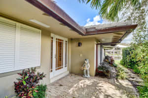 5264 Boca Marina Cir S, Boca Raton, FL 33487, Sold 03/07/18